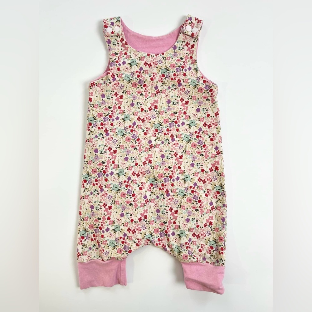 🇨🇦 Floral Baby Grow with Me Romper with Pink Accents